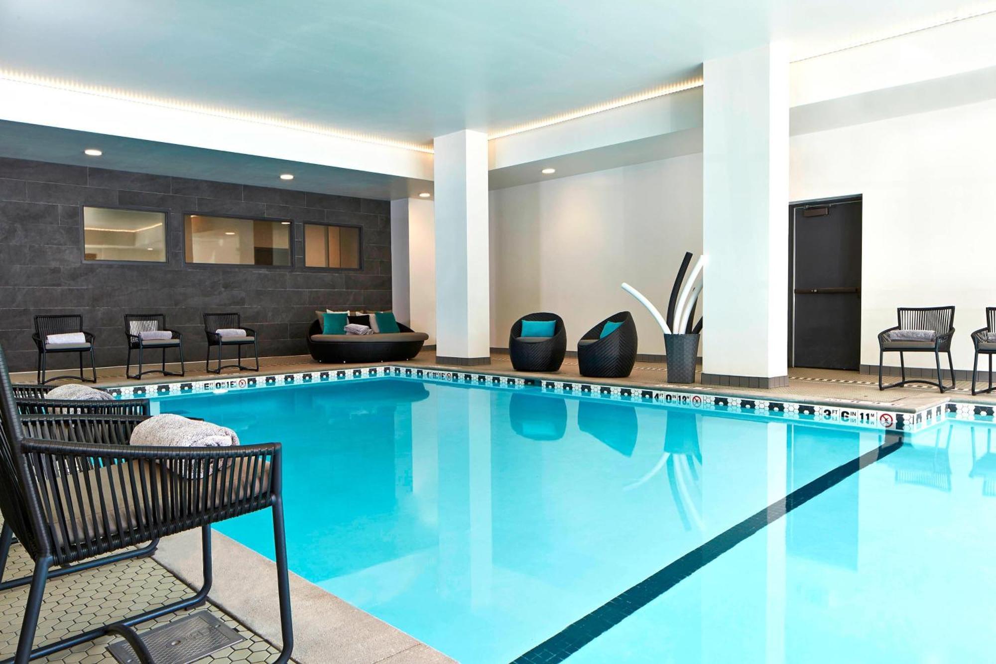 Residence Inn Minneapolis Downtown At The Depot Экстерьер фото